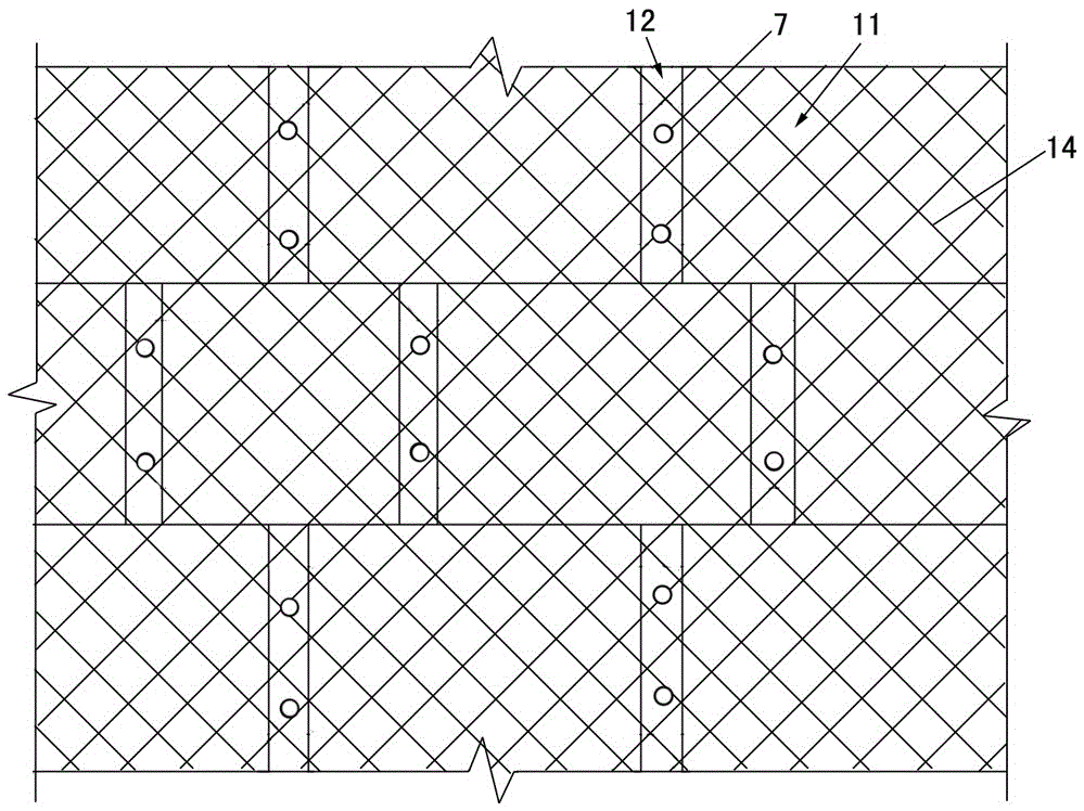 Vacuum thermal insulation layer and thermal insulation system for buildings containing steel mesh and construction method