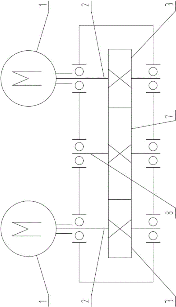 Symmetrically-arranged closed gear transmission system