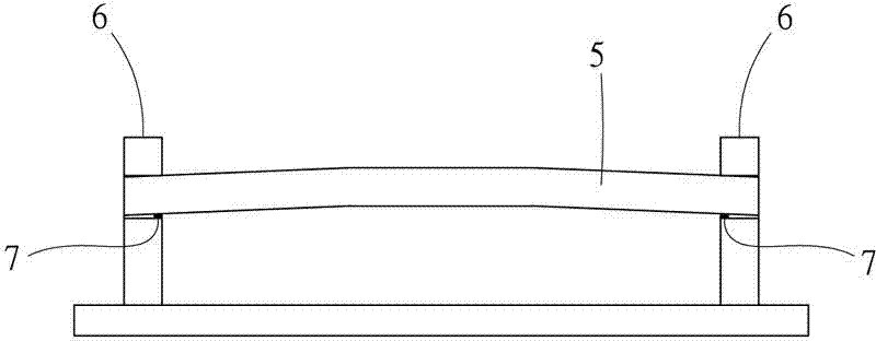 Stick-shaped motor stator fixing structure with axial pretension force