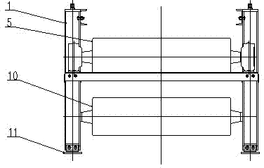 Middle screw take-up device of reversible belt conveyor