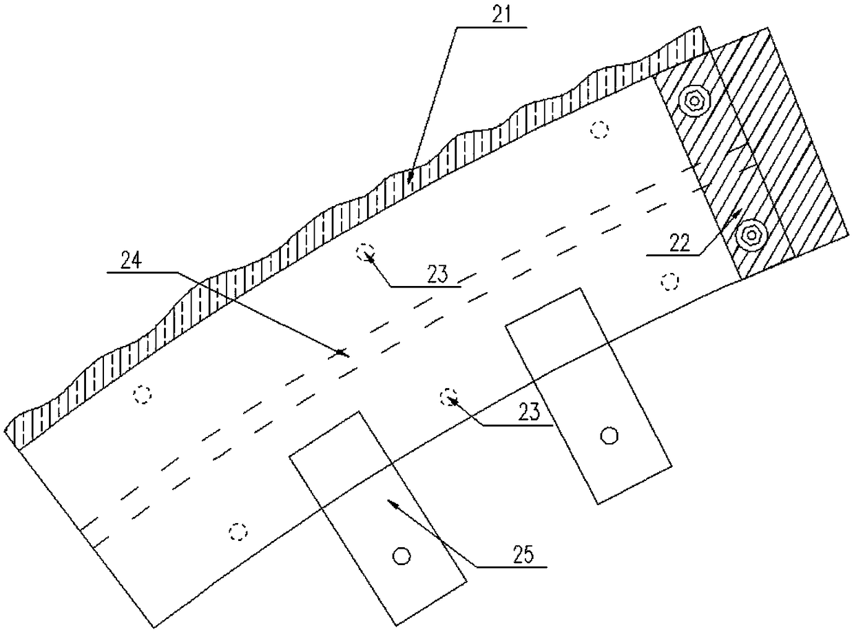 Tunnel secondary lining reinforced concrete section end formwork structure and mounting method