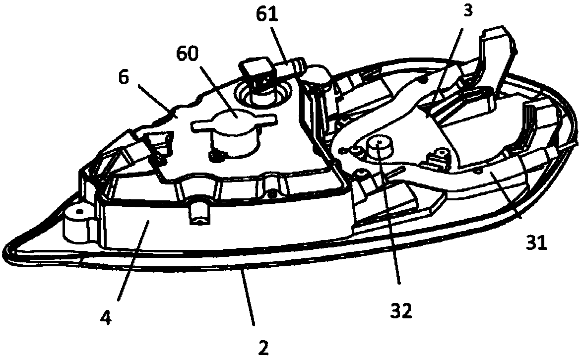 Iron comprising a device for retention and vaporisation of condensates