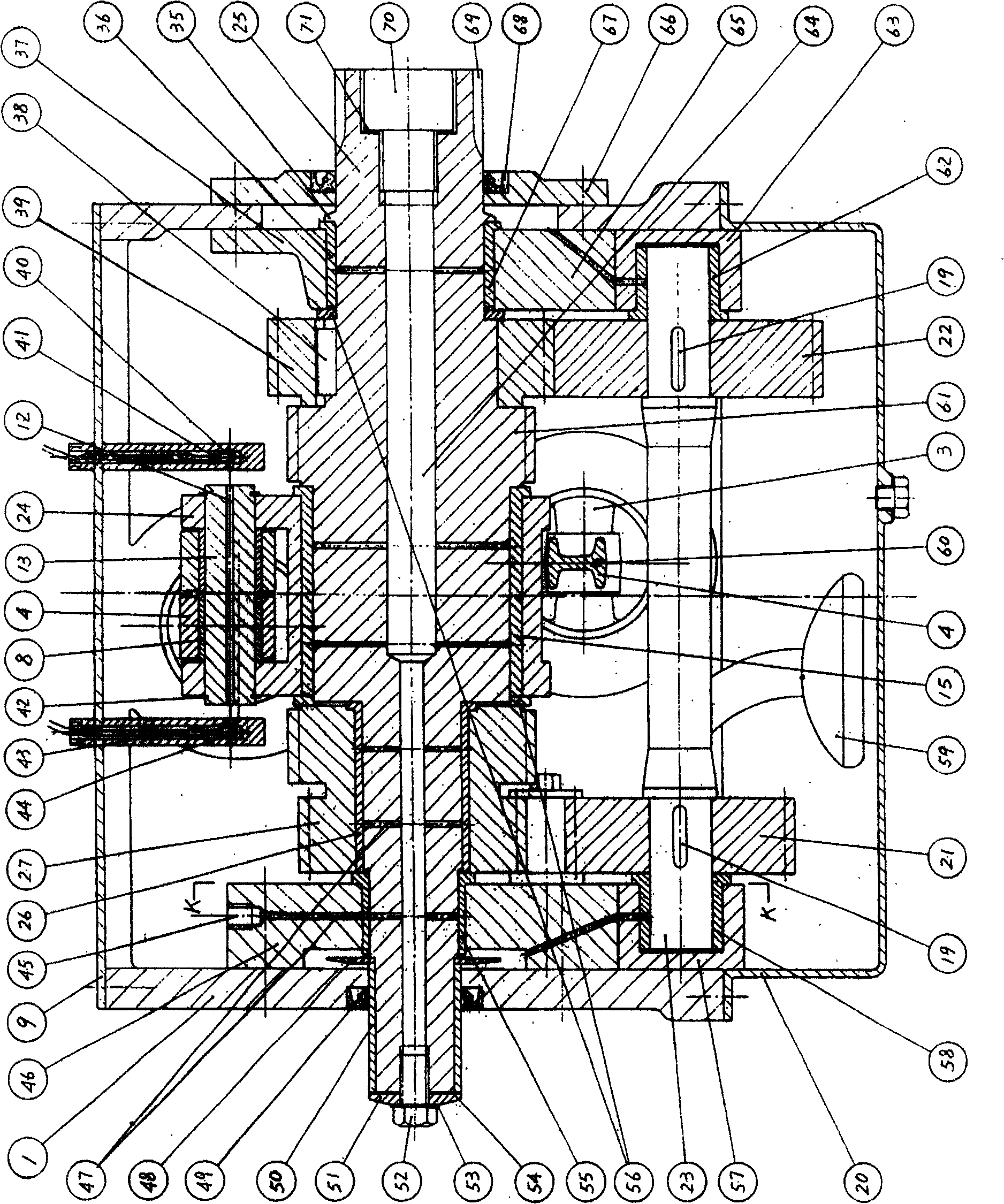 Toggle-type ratchet transmission of crank-shaft engine
