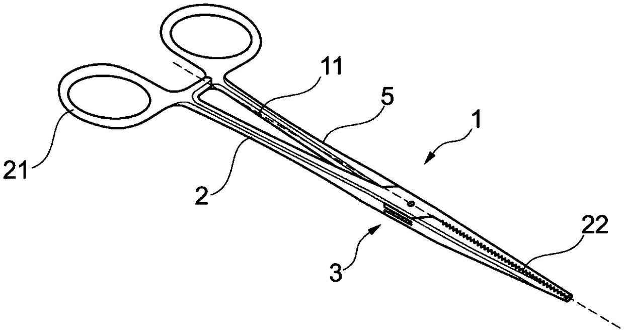 Surgical instrument having a spacing pivoting element