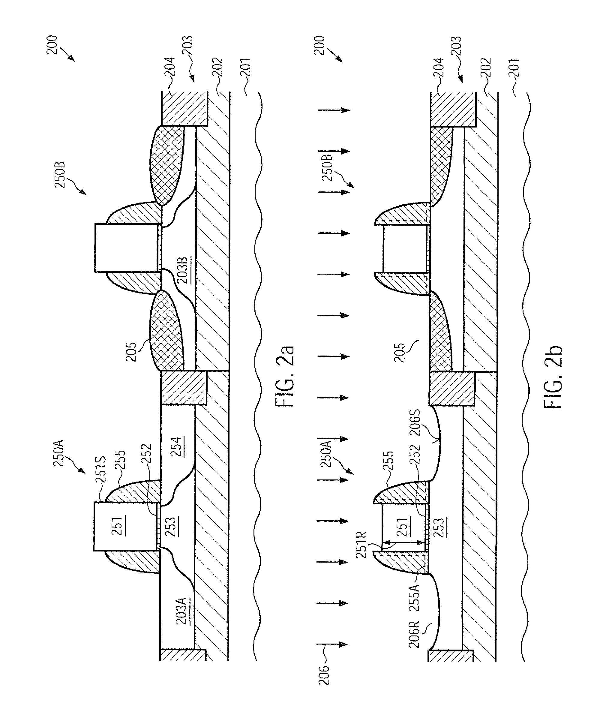 Recessed drain and source areas in combination with advanced silicide formation in transistors