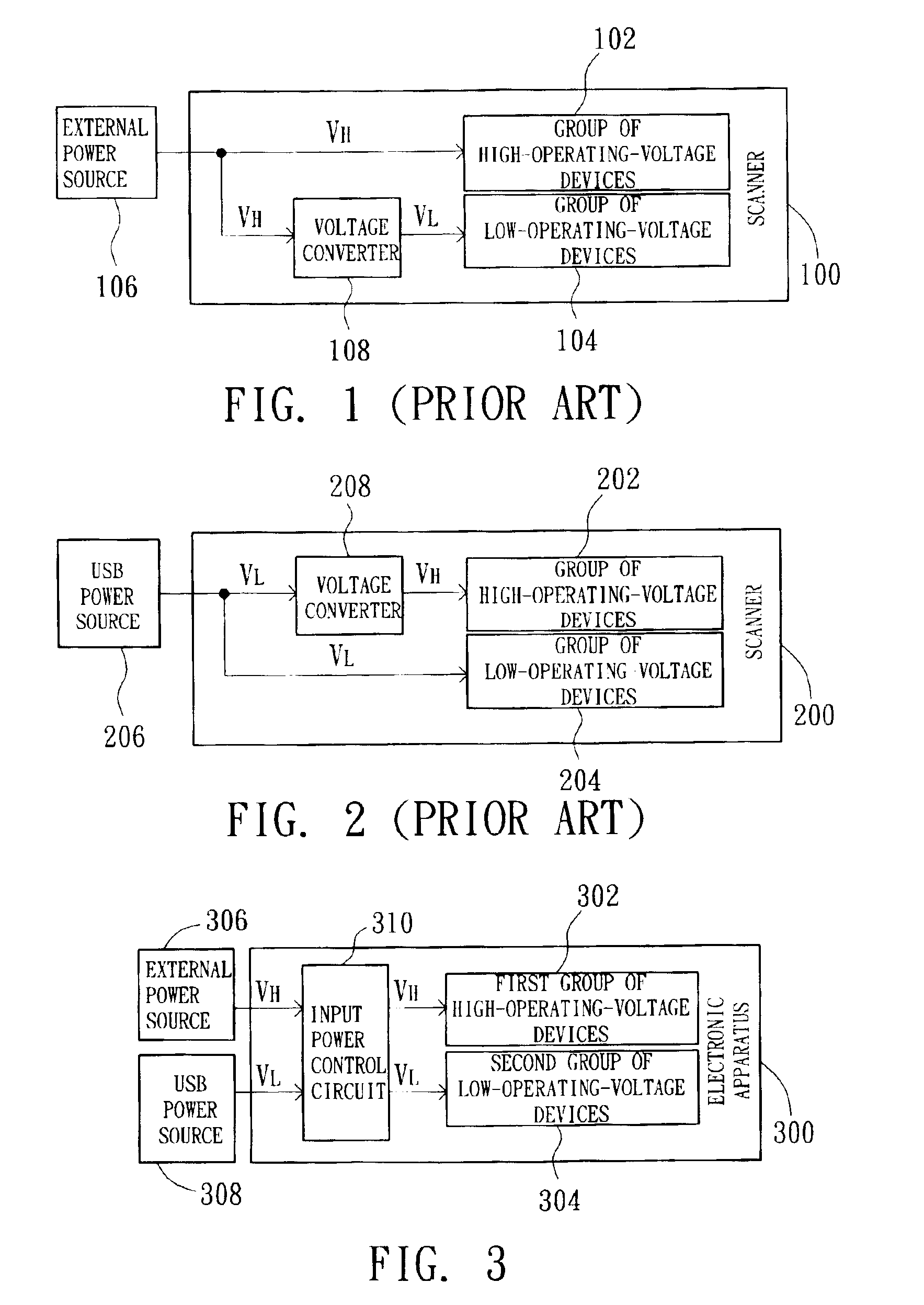Electronic apparatus capable of using an external power source and a bus power source simultaneously
