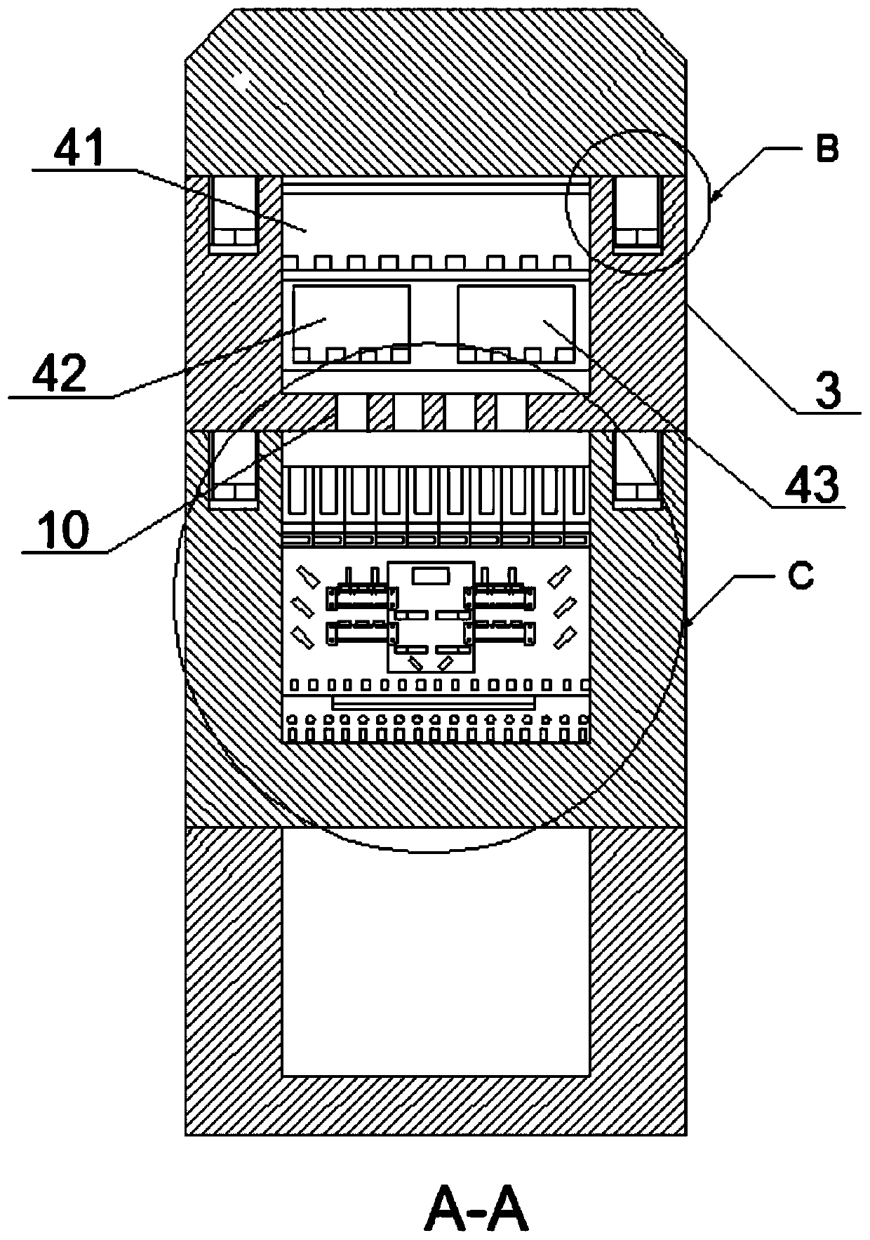 Large-capacity optical cable cross-connecting cabinet capable of longitudinally expanding without disassembling