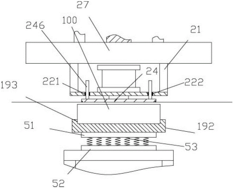 Automatic feed type conveying cutting device for cutting of labeling mechanism