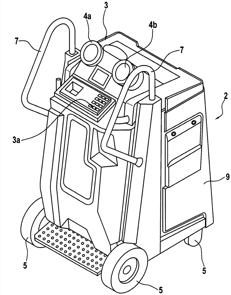 Apparatus and method for recovering fluid refrigerant