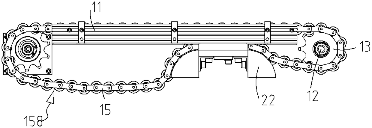 Horizontal chain type conveyor structure for conveying wood