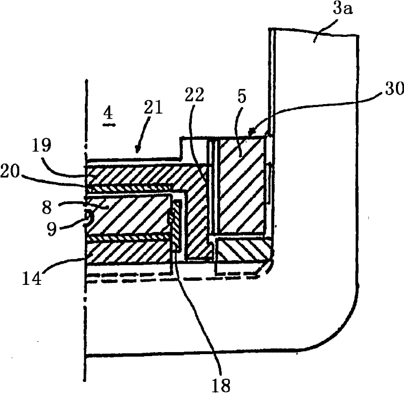 Roll changing device with wedge adjusting device