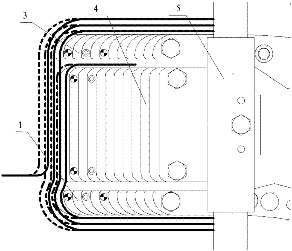 Winding device and method of window type irregular saddle-shaped coil