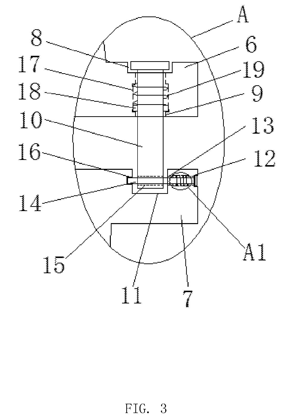 Plastic bottle cap with a sealing structure and easy to rotate