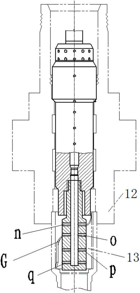 Subsea production tree and tubing hanger flushing device