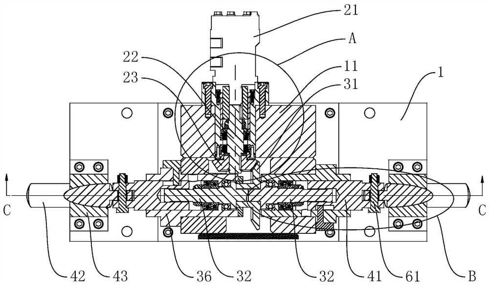 Hydraulic automatic centering, positioning and clamping device