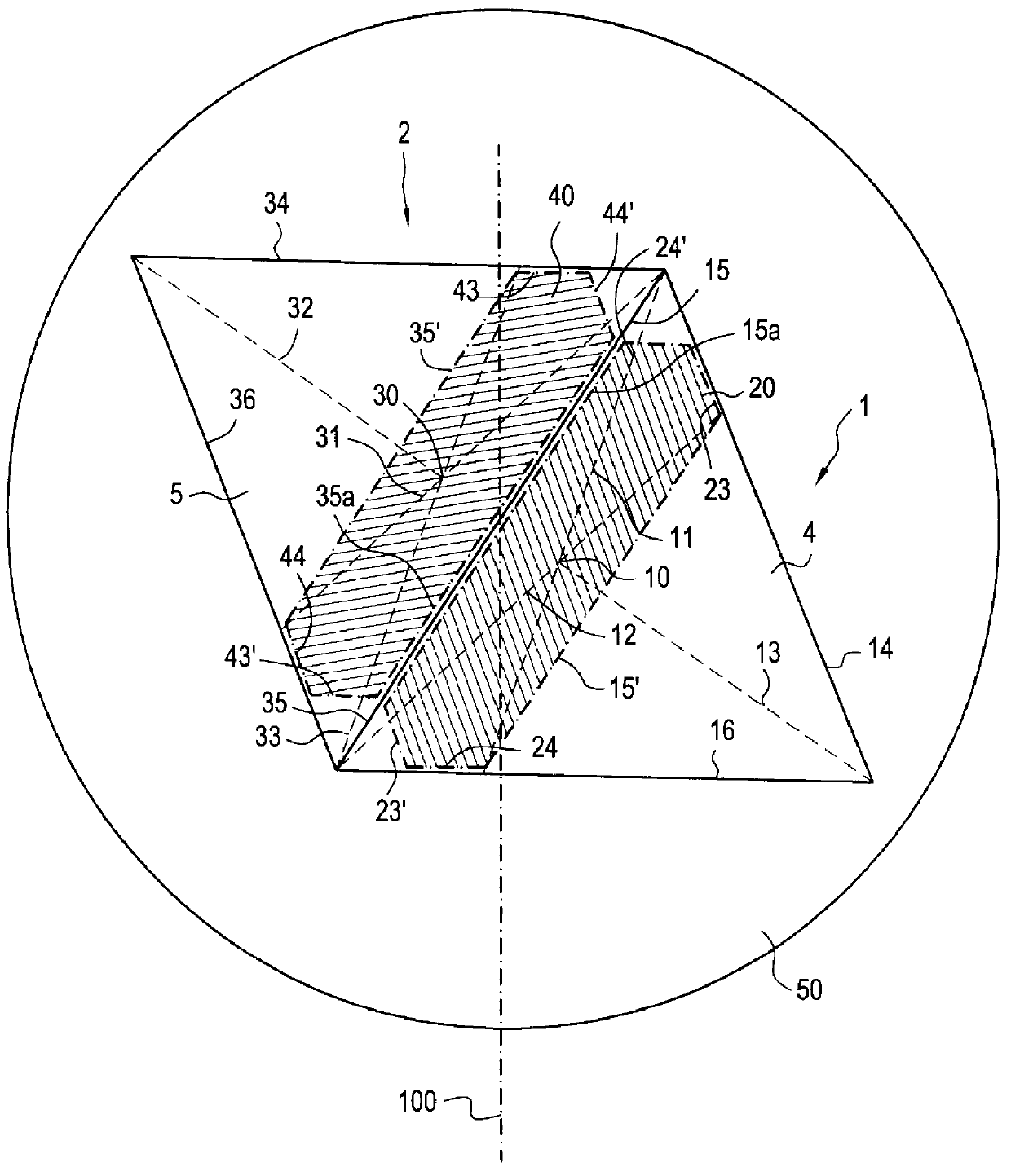 Arrangement for retroreflection of a ray using triple prisms