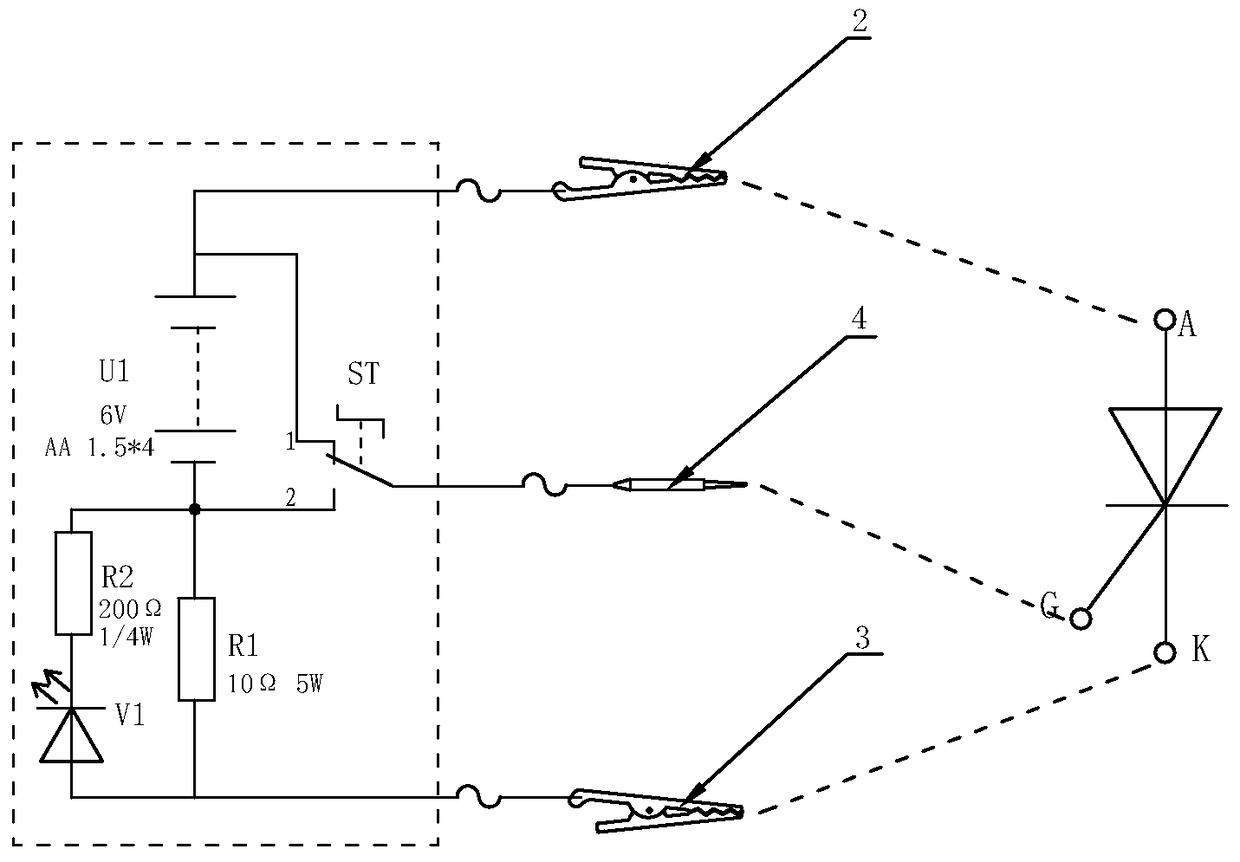 Thyristor detector and thyristor detection method of the detector
