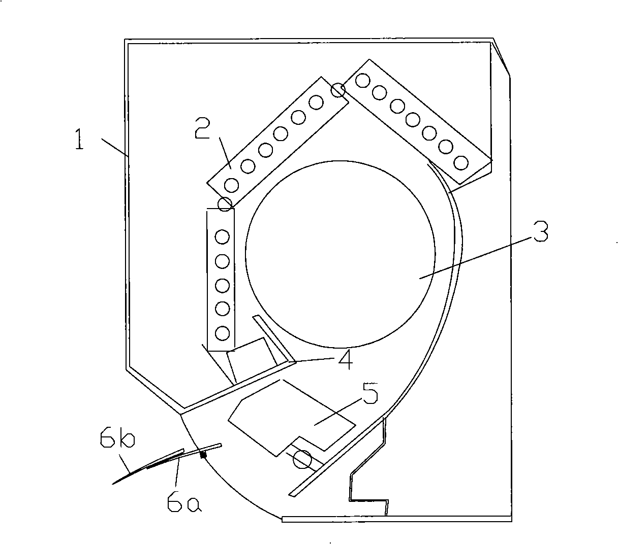 Air conditioner and wind direction control method thereof