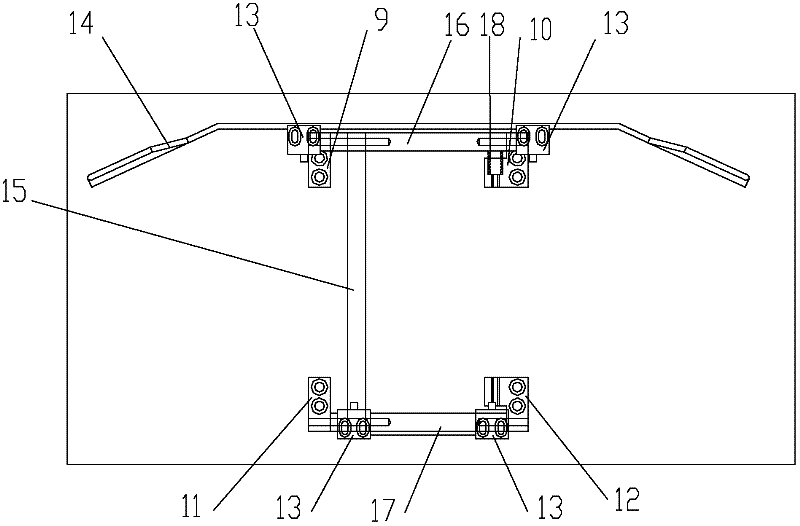Hand-operated clamping self-lock device used for automobile instrument and clamping method thereof