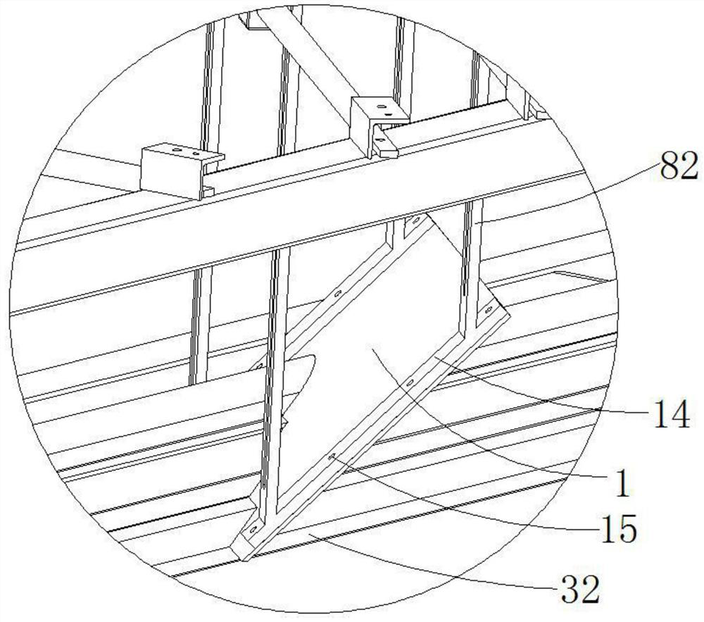 A line covering device and covering method thereof