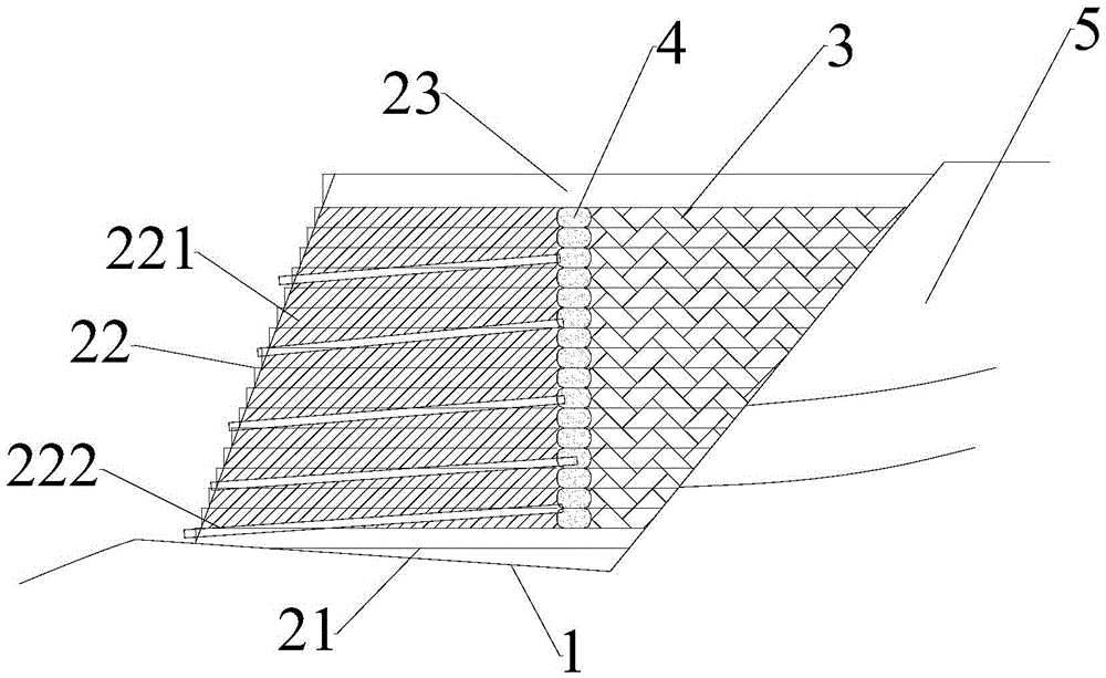 Solidified soil retaining wall and its construction method