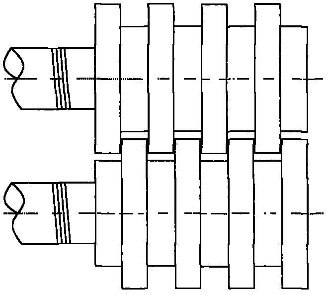 Method and device for supercritical CO2 assisted preparation of regenerated rubber