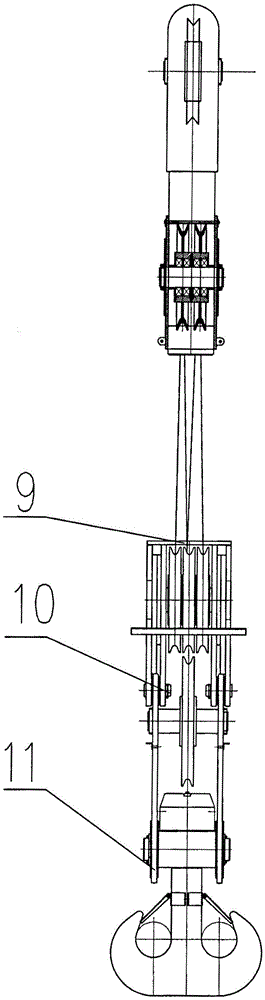 Pulley mechanism of a hoisting machine