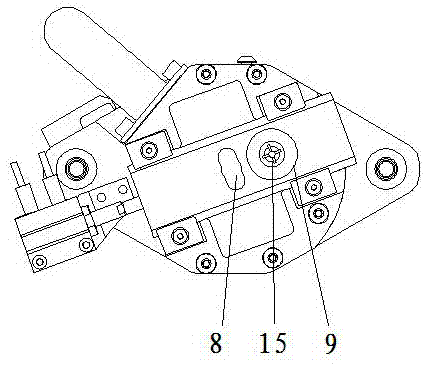 Switching method ofpress pin switching device of printed circuit board (PCB) boring machine