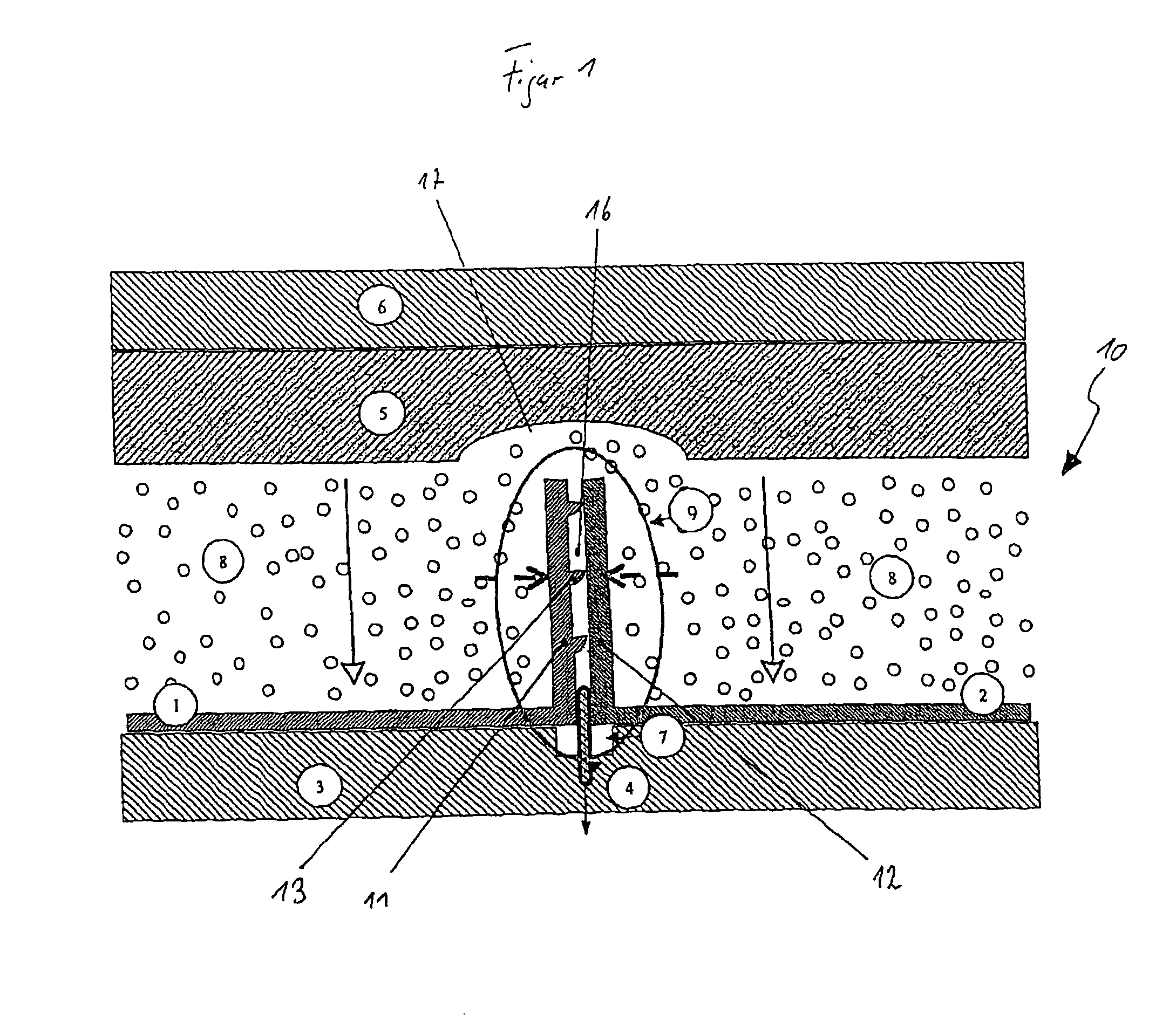 Process for the production of a composite part with multi-part outer layer, and composite part