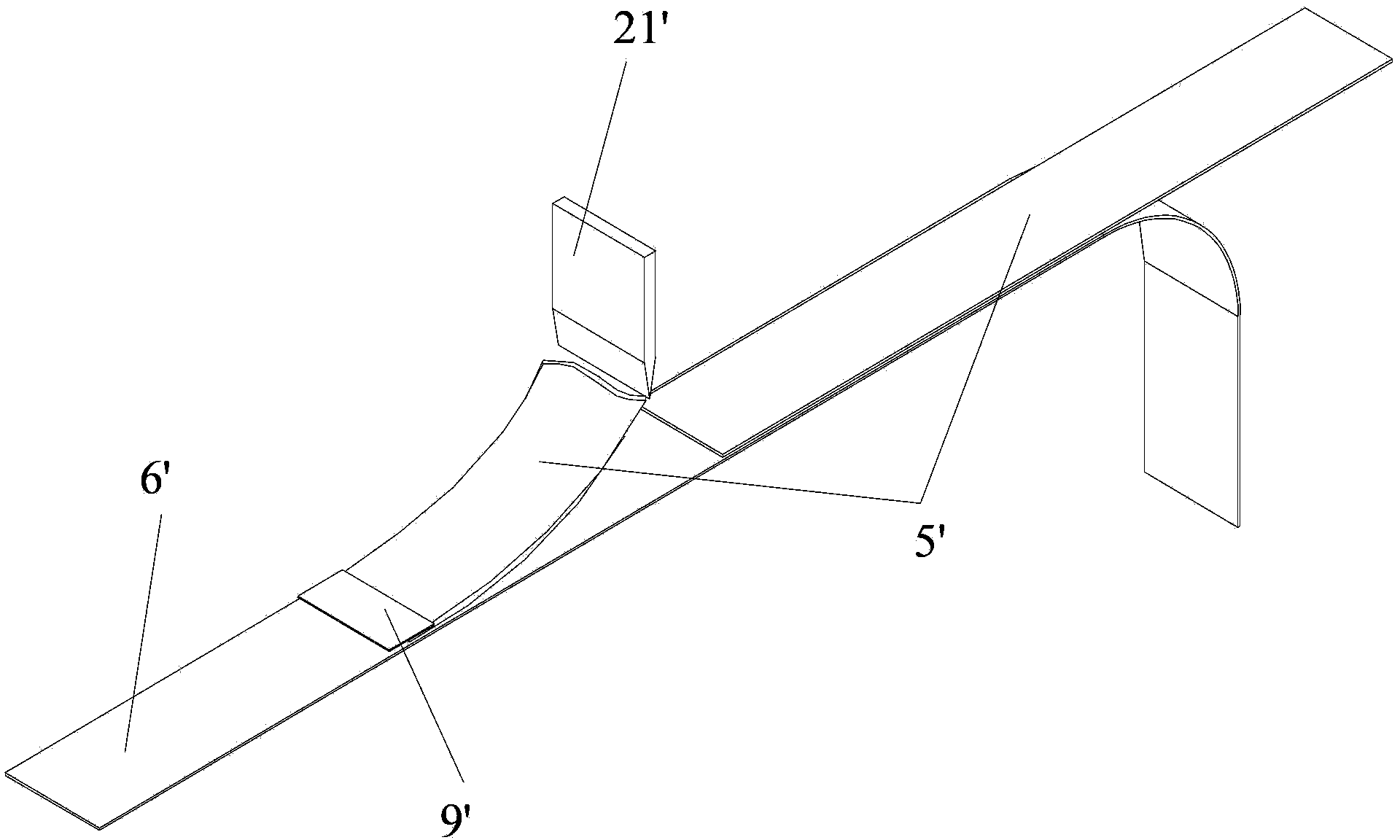 Battery pole piece cutting device and battery pole piece cutting method