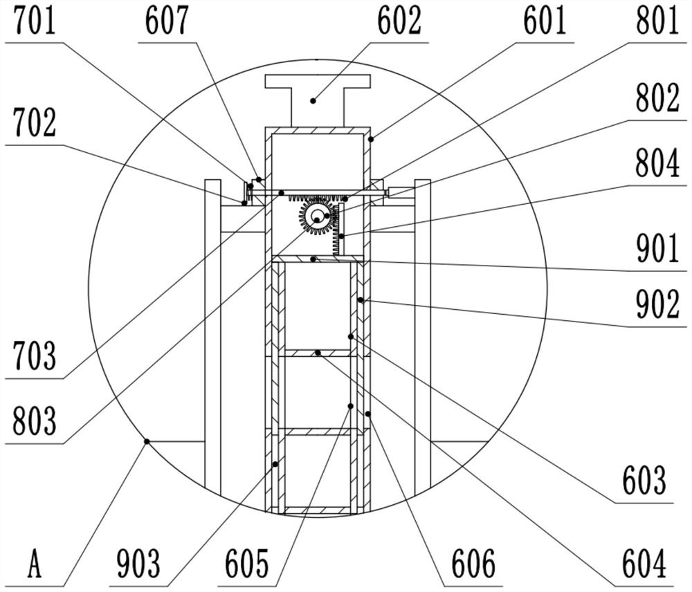 Water quality collecting device for environmental monitoring