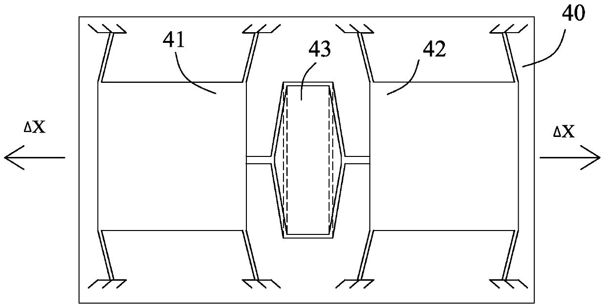 Differential resonator and MEMS sensor