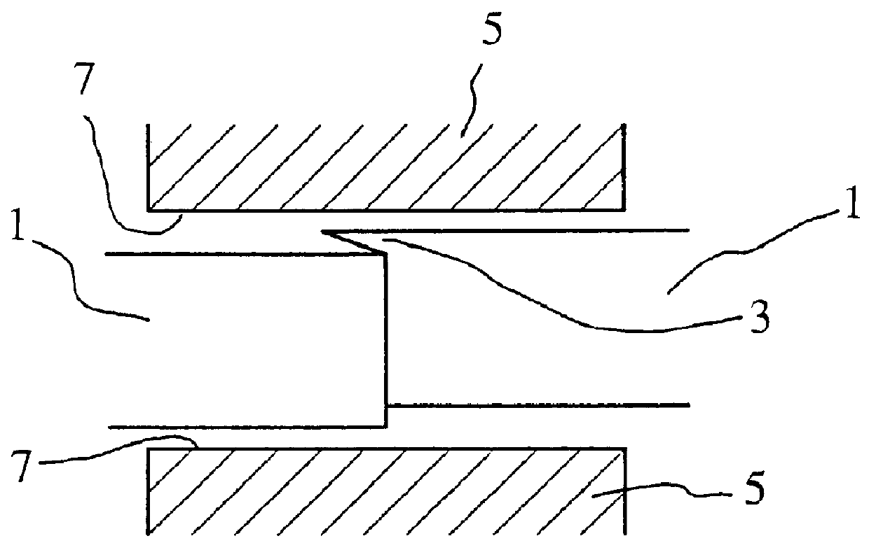 Unseasoned veneer bonding method and apparatus therefor