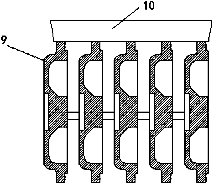 Disk type casting molding device