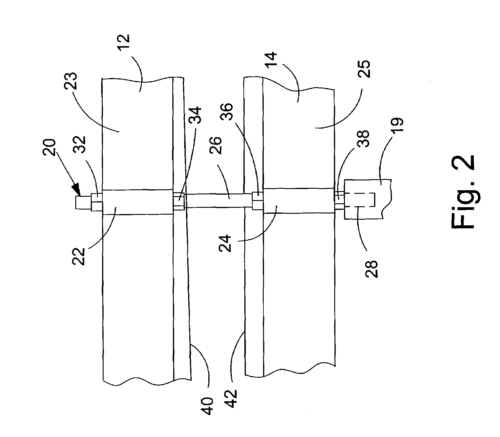 Apparatus and method for forming food products by gradual compression