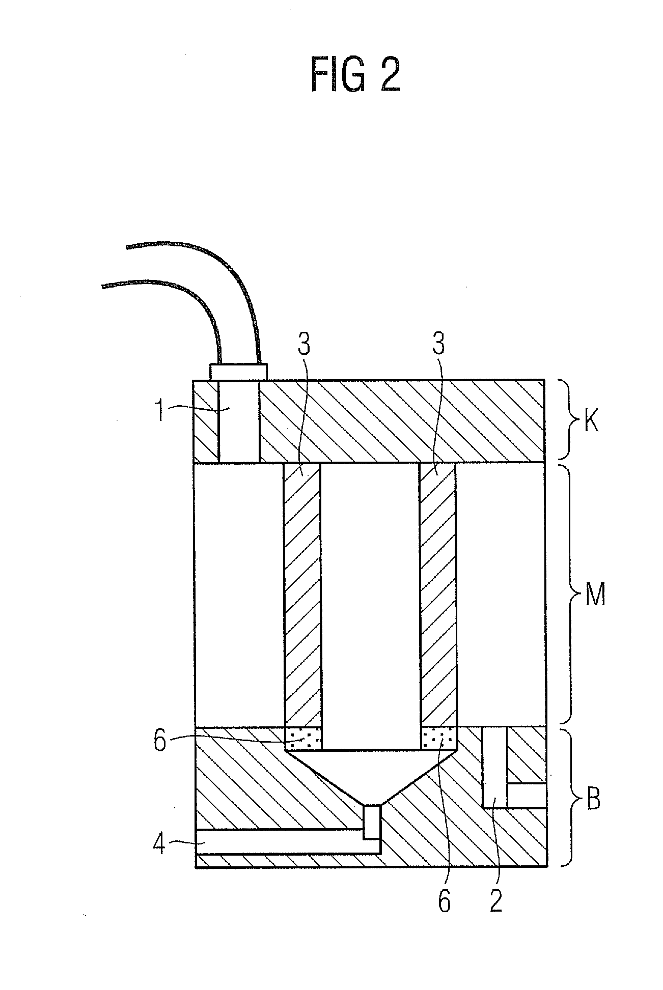 Device for filtering lubricants of a wind turbine transmission