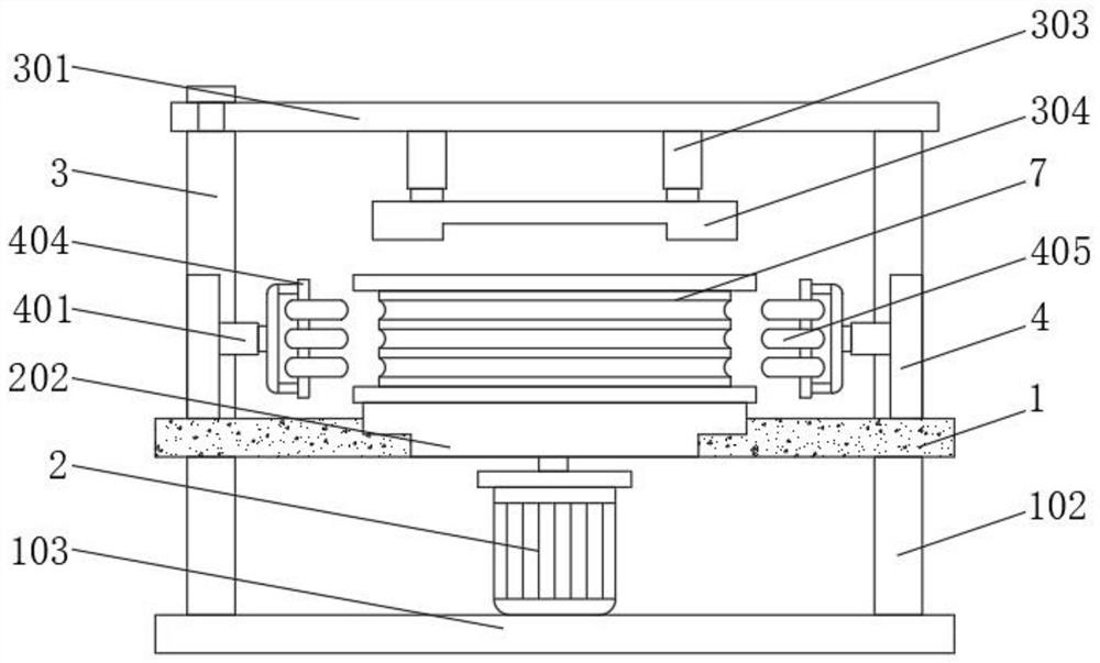 Self-balancing elevator traction sheave and production method thereof