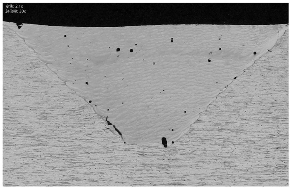 Method for repairing 7-series aluminum alloy through small-spot laser additive under atmosphere protection condition