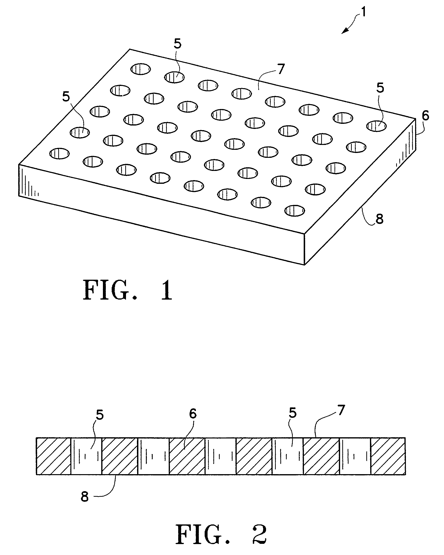 Apparatus and methods for parallel processing of micro-volume liquid reactions
