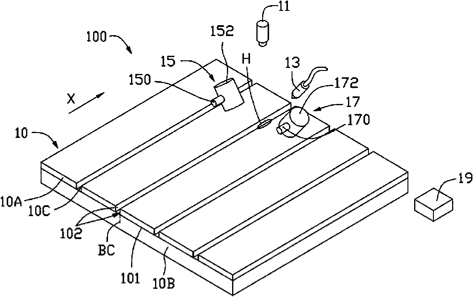 Laser cutting device and laser cutting method