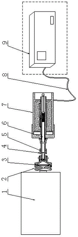 Trapping device and trapping method suitable for smoke released by tobacco material at heating non-burning state