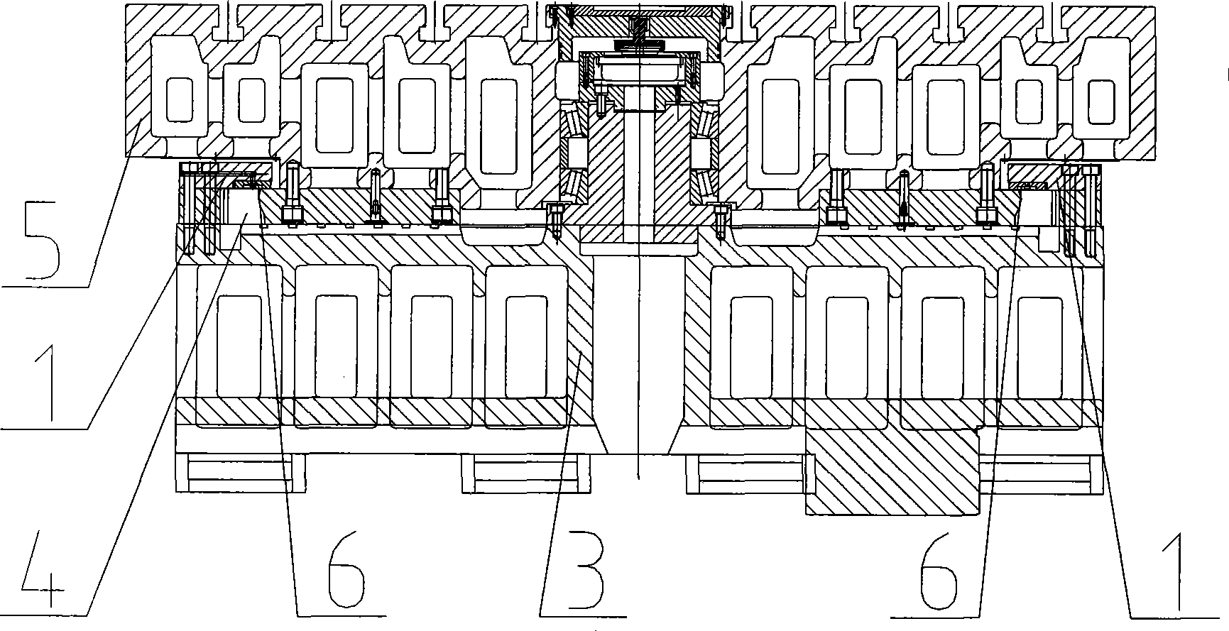 Closed type static pressure turntable and bidirectional piston clamping mechanism thereof