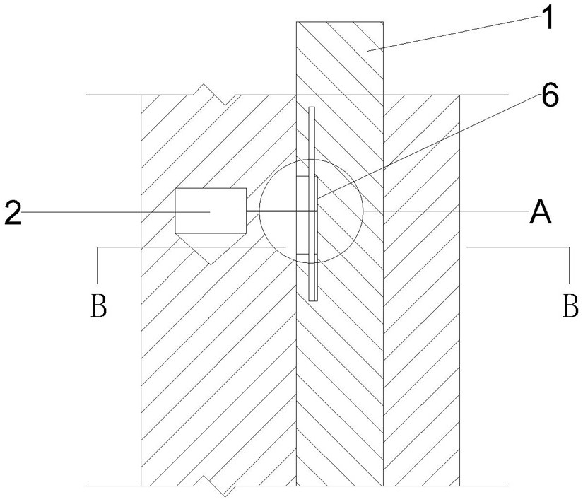 Foundation pit soil settlement monitoring device and automatic recharge system