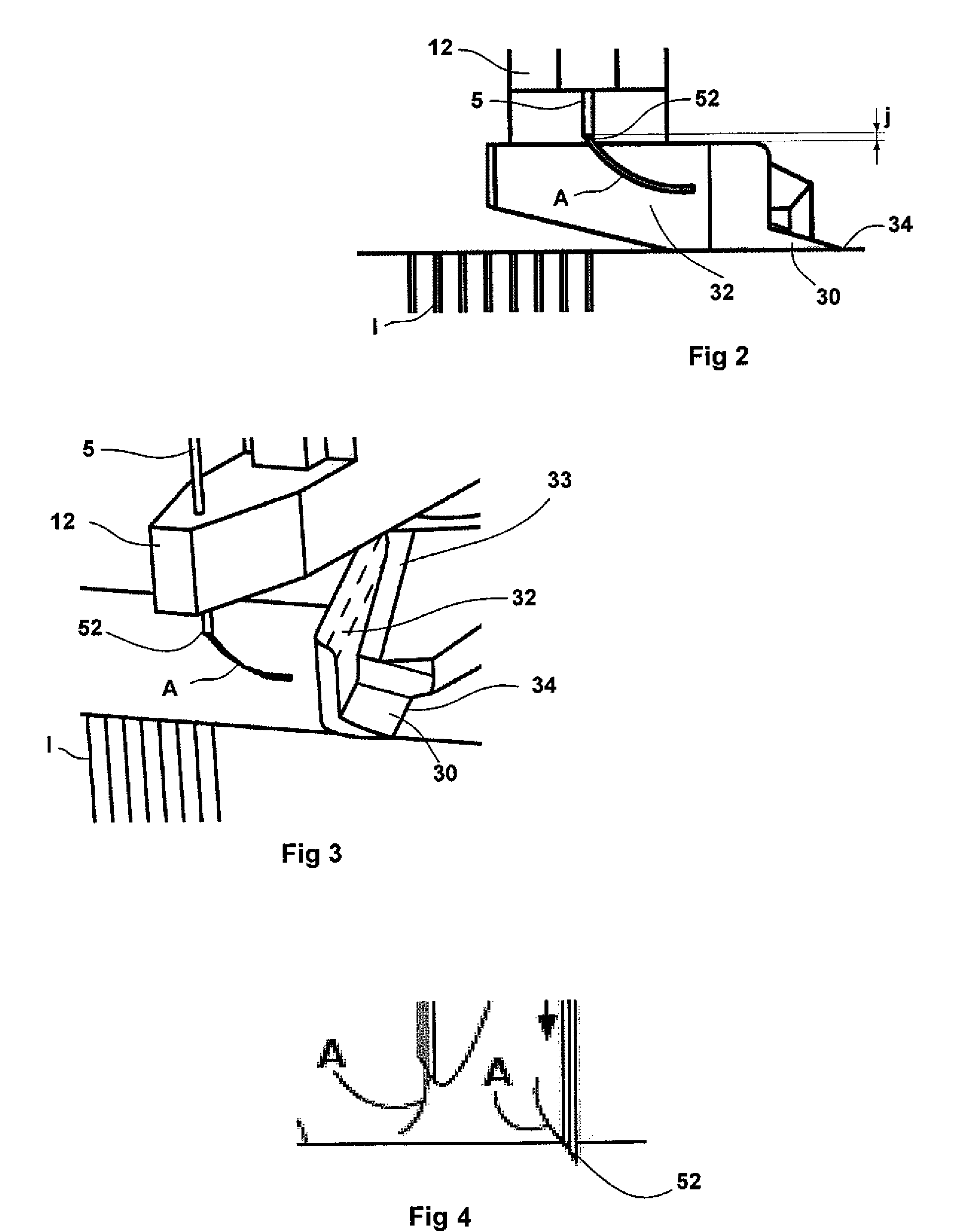 Device and method for embedding threads in a rubber profiled element