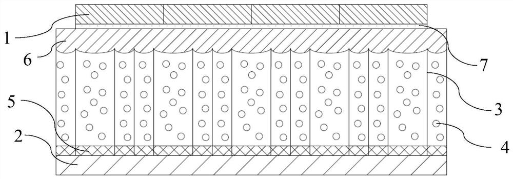Ceramic tile paving structure capable of reducing thermal expansion stress of cement and paving method thereof