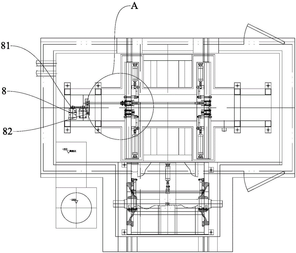 Large-size closed magnet yoke type magnetic particle flaw detector for railway wheel set