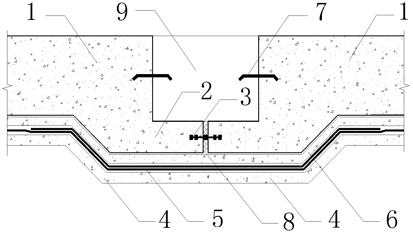 Advanced water-stopping isolation structure of later poured band for basement