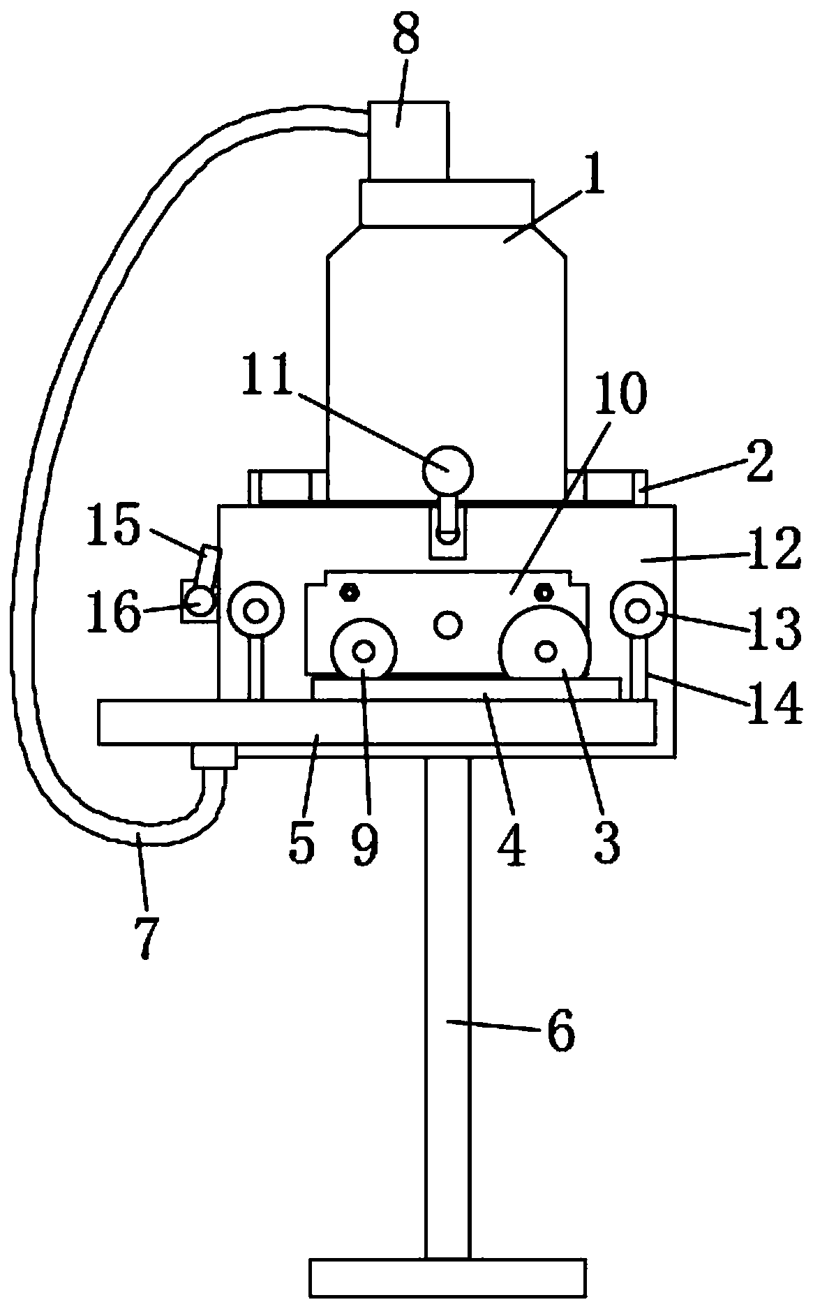 High-pressure damping line core liquid medicine dipping device