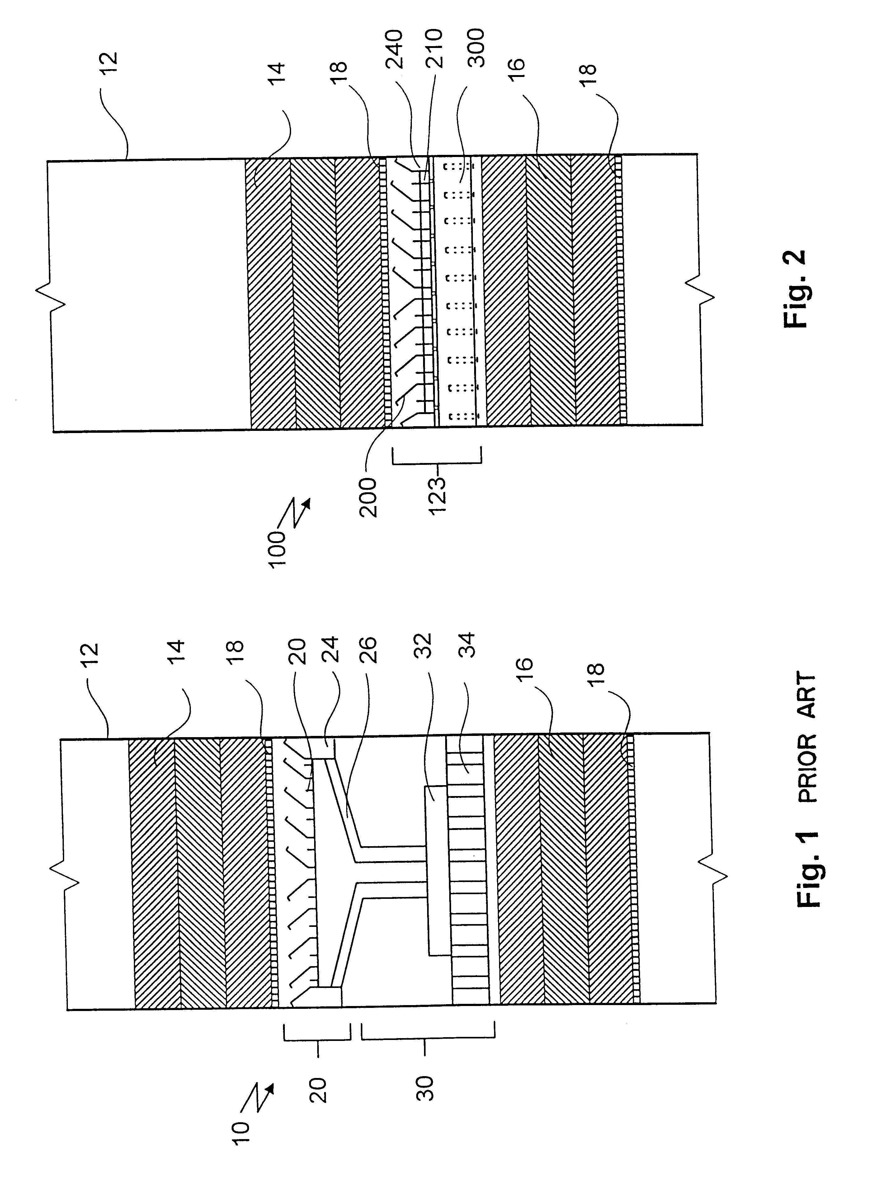 Apparatus for the collection and distribution of liquid in a column