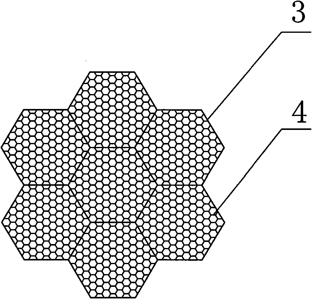 Multi-spherical honeycomb light collecting plate